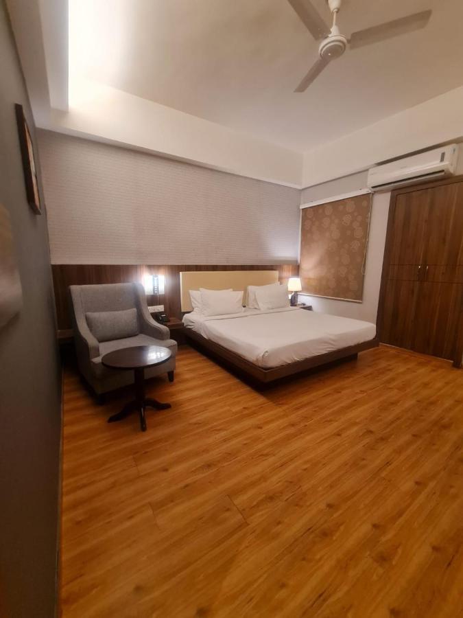 Hotel Lemon Park ฮัดวานี ภายนอก รูปภาพ