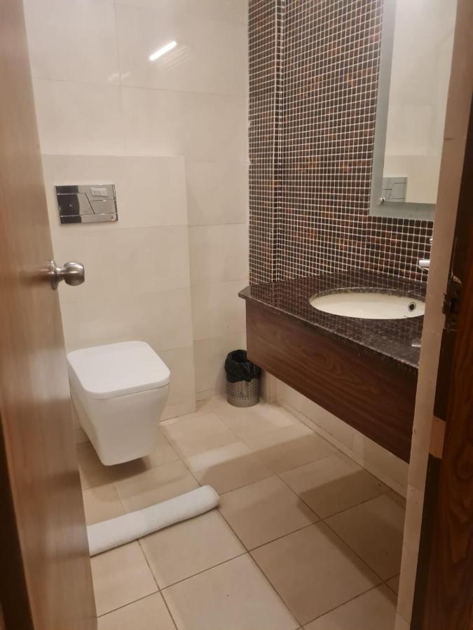 Hotel Lemon Park ฮัดวานี ภายนอก รูปภาพ