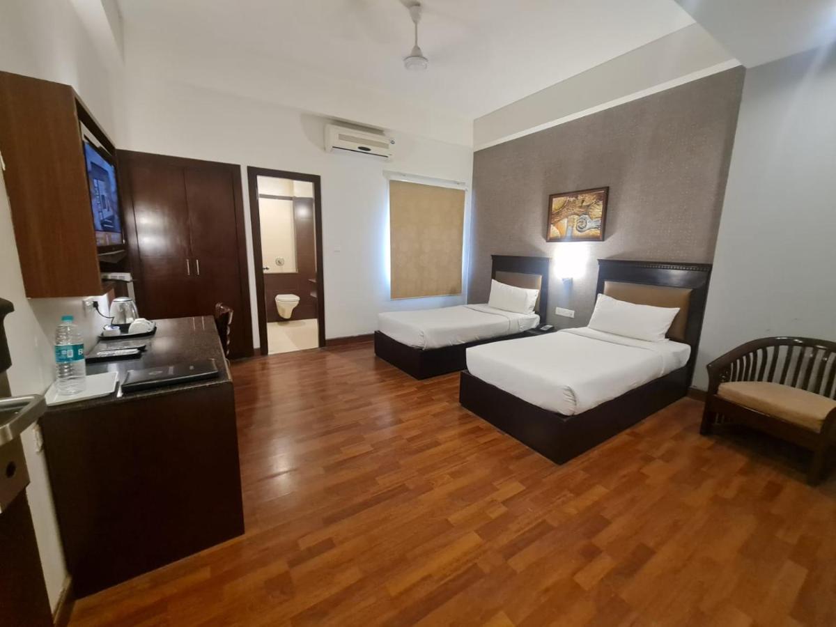 Hotel Lemon Park ฮัดวานี ภายนอก รูปภาพ
